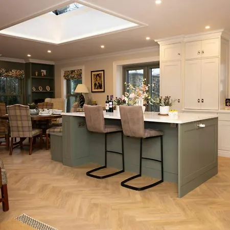 Semesterbostad Private Country Made 4 Luxury Gathering Newcastle West