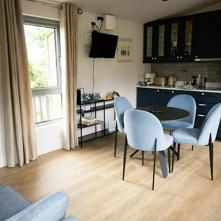 Private Country Made 4 Luxury Gathering Vakantiehuis *