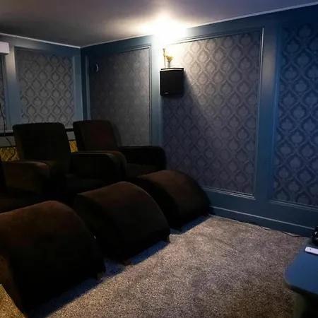 Private Country Made 4 Luxury Gathering Newcastle West