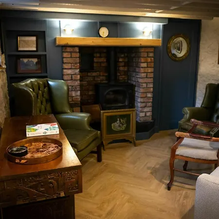 Private Country Made 4 Luxury Gathering *