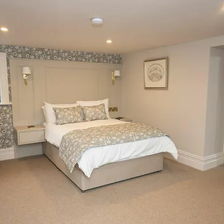 Private Country Made 4 Luxury Gathering